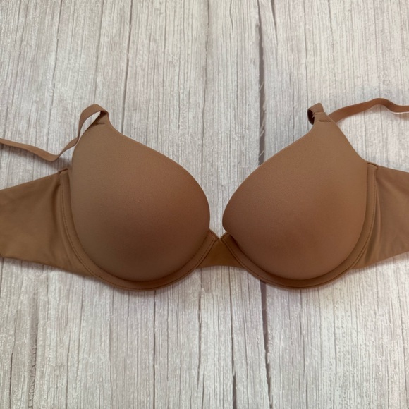 Fits Everybody Push Up T-Shirt Bra SKIMS 34B - Picture 1 of 3